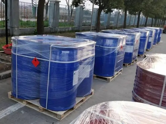 ما هي التطبيقات المحددة ل trimethyl orthoformat؟